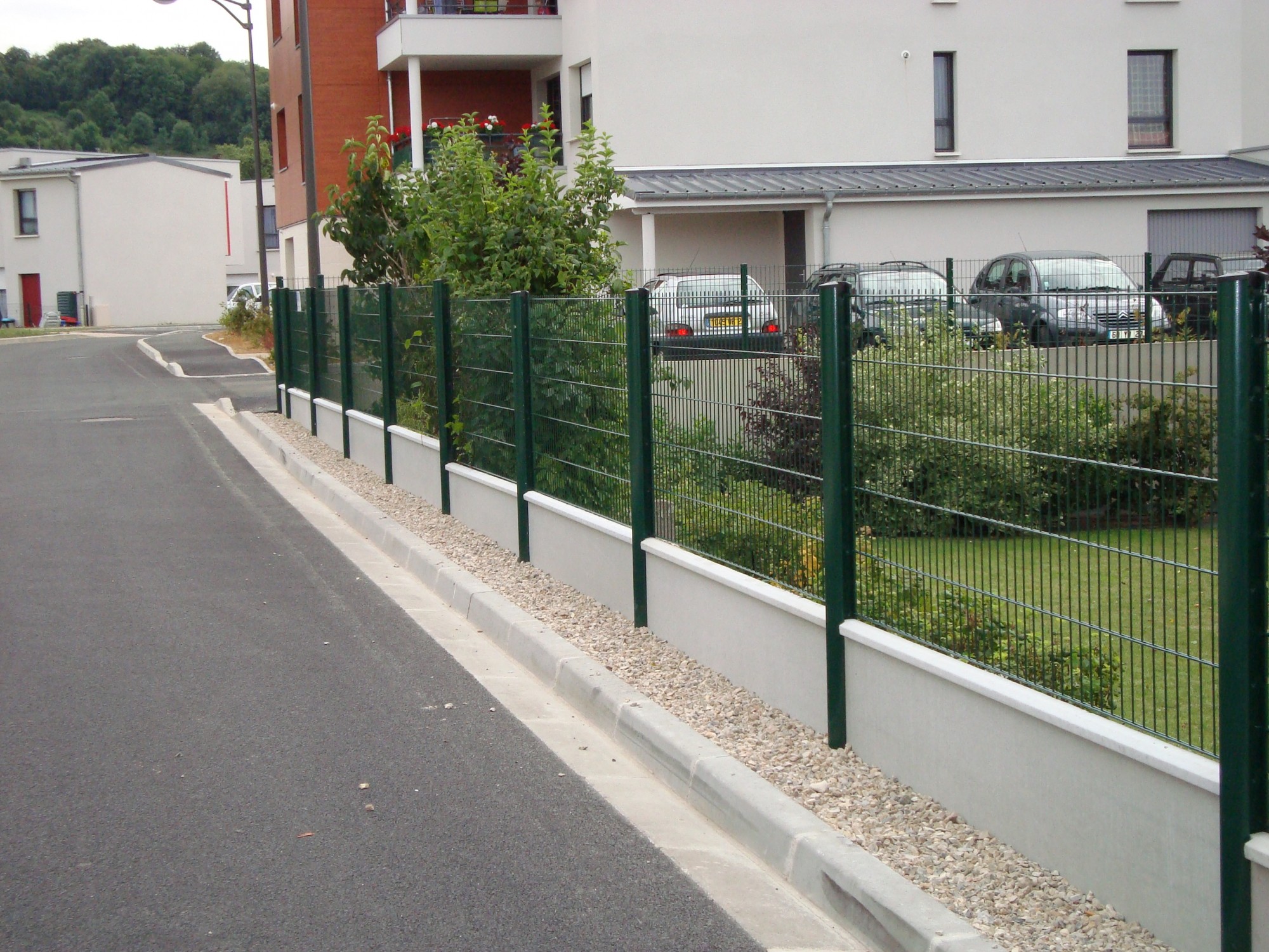 Installation de clôture en panneaux rigides à Pont Audemer 27