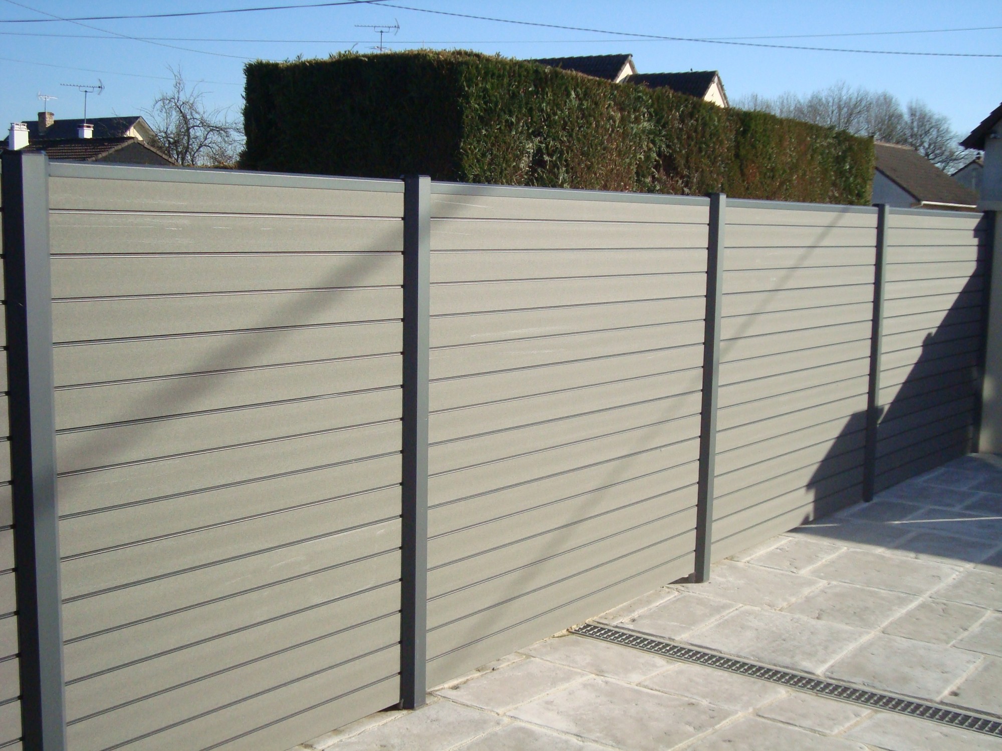 Création de clôture en matériaux composite région de Rouen 76