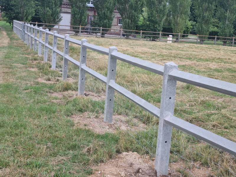Clôtures Bataille l'Installateur de clôture en lisses béton dans l'Eure 27